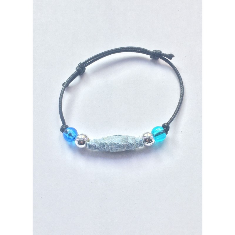 annsocreations.fr bracelet perle jeans pièce unique confection française recyclage original assortiment de perles forme matière