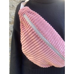 SAC BANANE UNIQUE LOCAL FABRICATION FRANCAISE VELOUR ROSE SYMPA ANNSOCREATIONS.FR