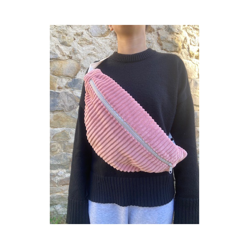 SAC BANANE UNIQUE LOCAL FABRICATION FRANCAISE VELOUR ROSE SYMPA ANNSOCREATIONS.FR